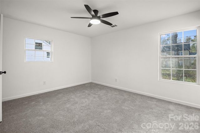 10107 Clairemore Place, Charlotte, NC 28216