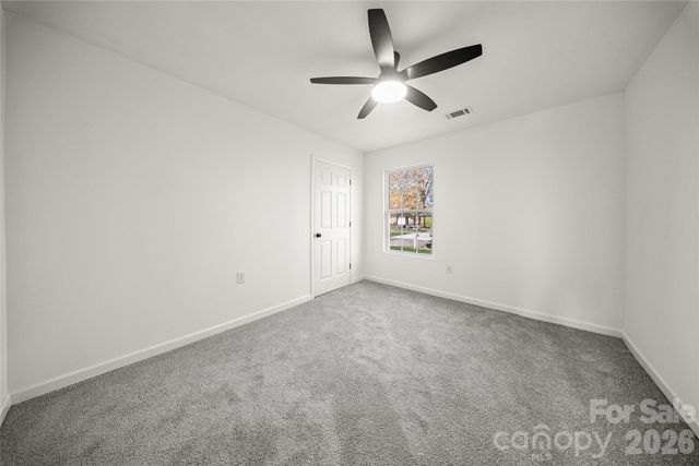 10107 Clairemore Place, Charlotte, NC 28216