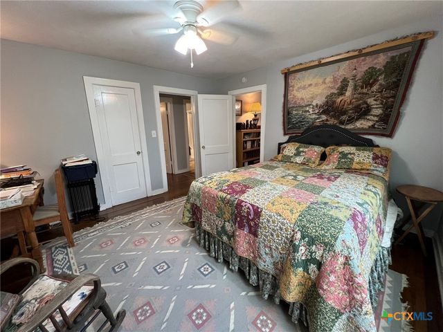 859 Oasis Street, New Braunfels, TX 78130