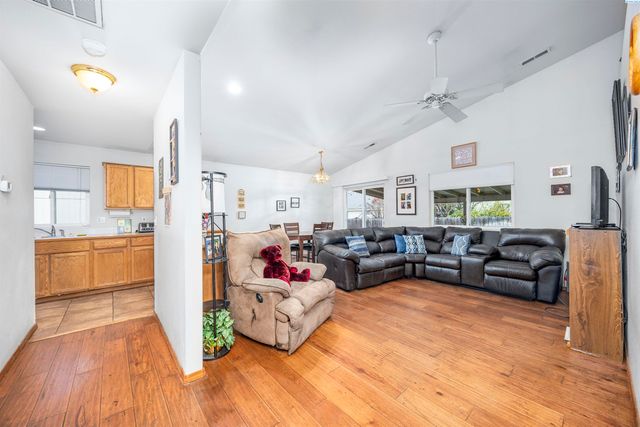 7219 W 4th Ave, Kennewick, WA 99336