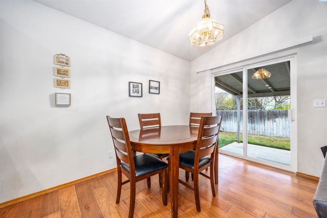 7219 W 4th Ave, Kennewick, WA 99336