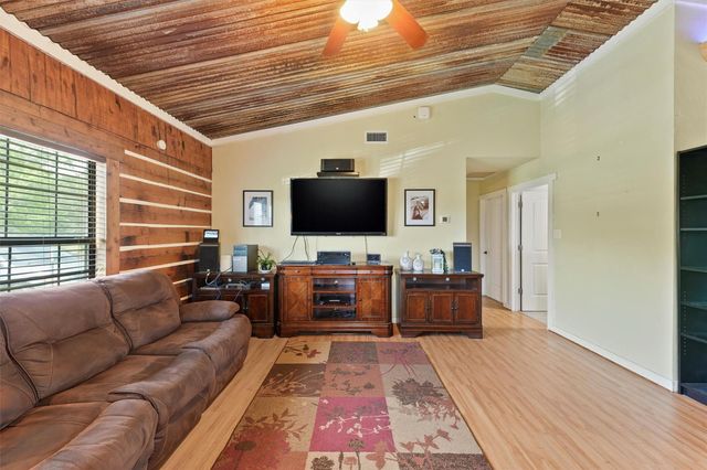 41481 Fm 3346 Road, Hempstead, TX 77445