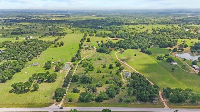 41481 Fm 3346 Road, Hempstead, TX 77445