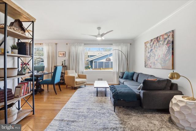 2407 CANDLEWOOD DR, Alexandria, VA 22308