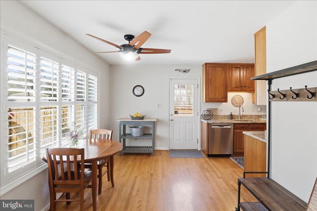 2407 CANDLEWOOD DR, Alexandria, VA 22308