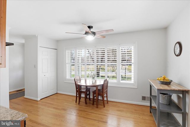 2407 CANDLEWOOD DR, Alexandria, VA 22308