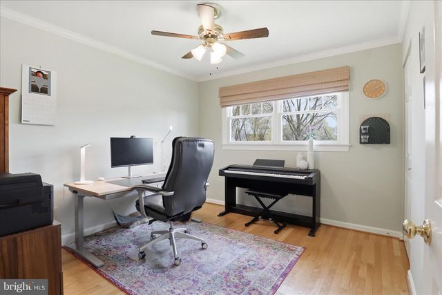 2407 CANDLEWOOD DR, Alexandria, VA 22308