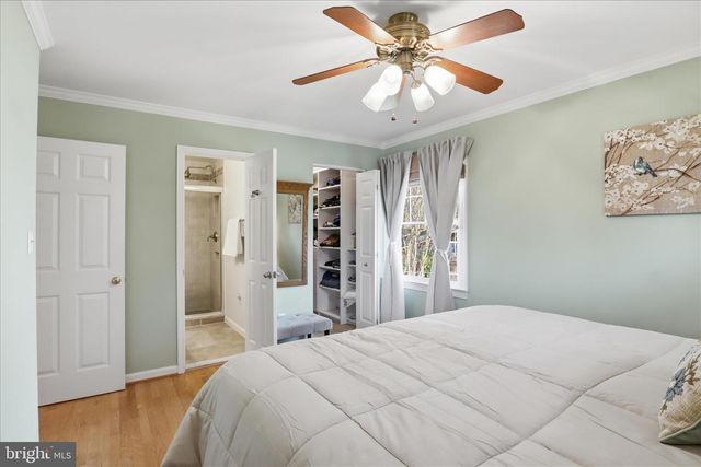 2407 CANDLEWOOD DR, Alexandria, VA 22308