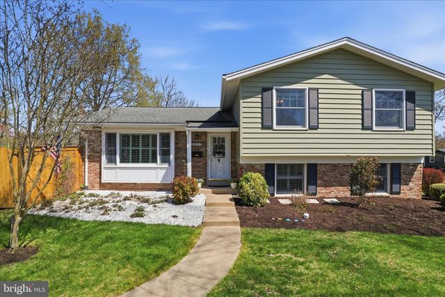 2407 CANDLEWOOD DR, Alexandria, VA 22308