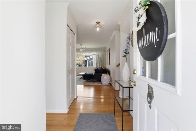 2407 CANDLEWOOD DR, Alexandria, VA 22308