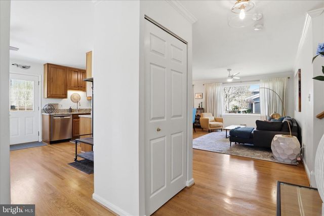 2407 CANDLEWOOD DR, Alexandria, VA 22308