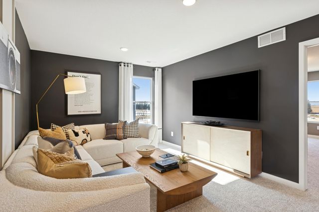 12594 Erskin Street NE, Blaine, MN 55449