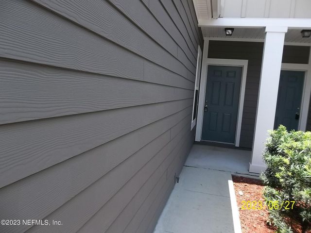 618 SERVIA Drive, Jacksonville, FL 32259