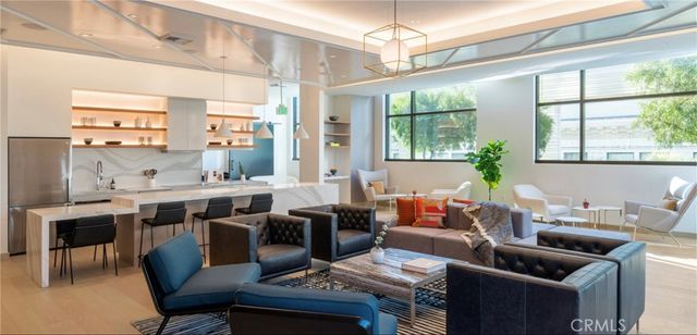 400 S Broadway 1513, Los Angeles, CA 90013