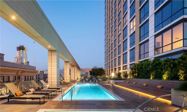 400 S Broadway 1513, Los Angeles, CA 90013