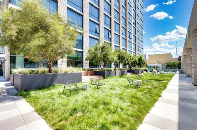 400 S Broadway 1513, Los Angeles, CA 90013
