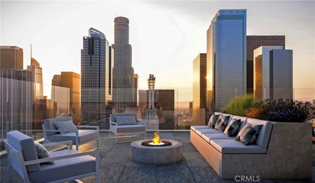 400 S Broadway 1513, Los Angeles, CA 90013