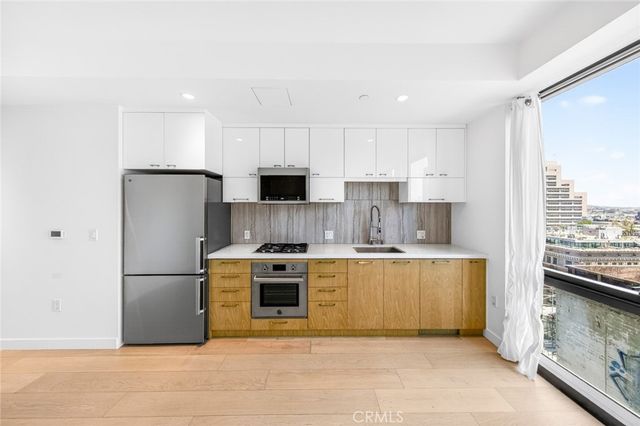 400 S Broadway 1513, Los Angeles, CA 90013