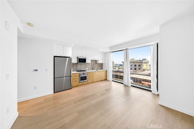 400 S Broadway 1513, Los Angeles, CA 90013