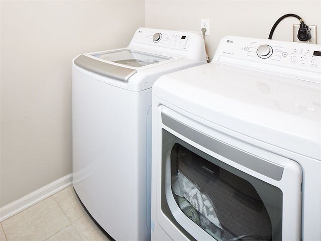 124 Curtis Court, Ohio Twp, PA 15143