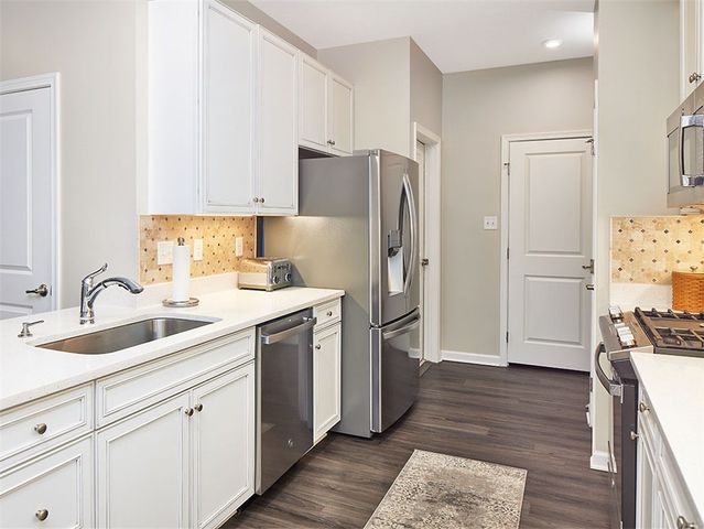 124 Curtis Court, Ohio Twp, PA 15143