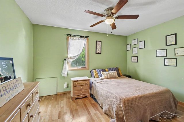 705 Bay Road, Bay City, MI 48706