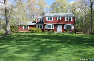 34 Hitchcock Lane, Avon, CT 06001