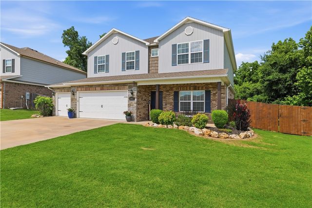 6407 SW Chestnut Hill Road, Bentonville, AR 72713