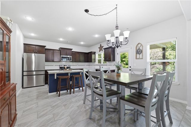 6407 SW Chestnut Hill Road, Bentonville, AR 72713