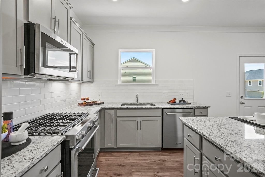 12561 Prospectors Way, Harrisburg, NC 28075