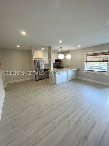 2418 Polk St 205, Hollywood, FL 33020