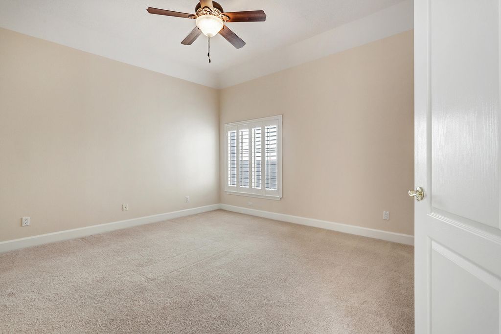 Image 15 of property listing at 6421 Dorado Beach NE, Albuquerque, NM 87111