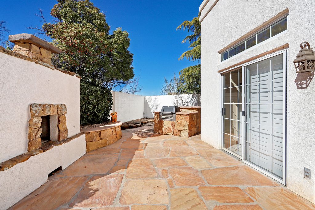 Image 30 of property listing at 6421 Dorado Beach NE, Albuquerque, NM 87111