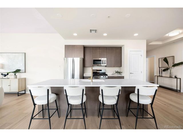 2001 Lincoln St 721, Denver, CO 80202