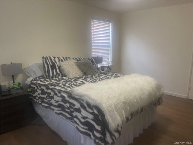 111 S Centre Avenue 1-Ss, Rockville Centre, NY 11570