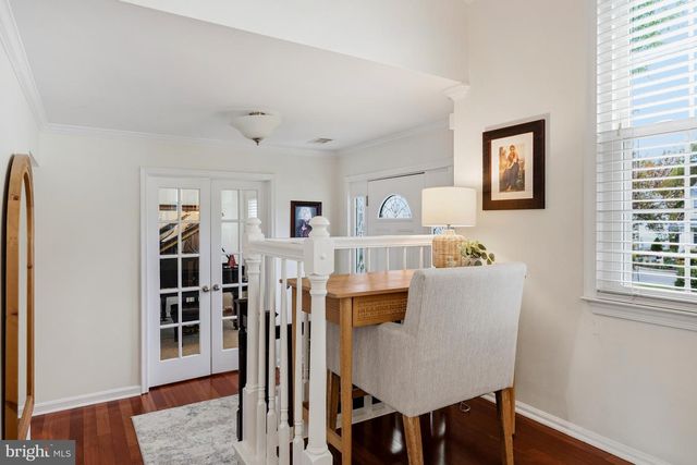 5 DUDLEY CT, Sterling, VA 20165