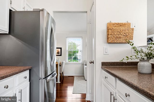 5 DUDLEY CT, Sterling, VA 20165