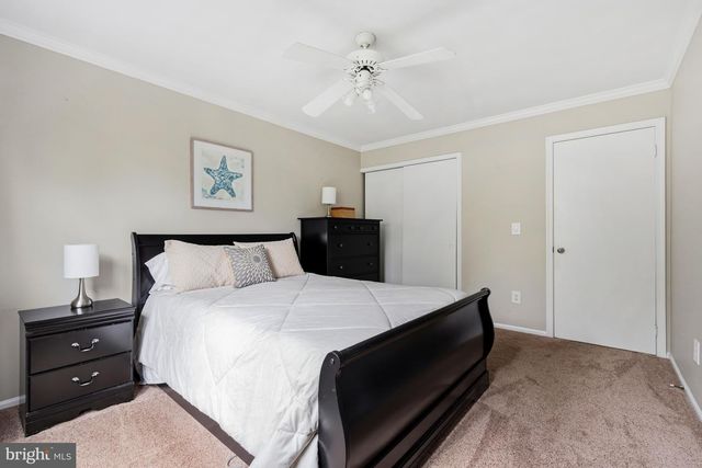 5 DUDLEY CT, Sterling, VA 20165