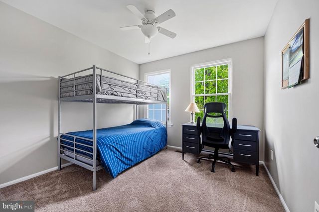 5 DUDLEY CT, Sterling, VA 20165