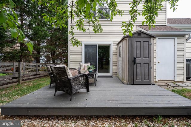 5 DUDLEY CT, Sterling, VA 20165