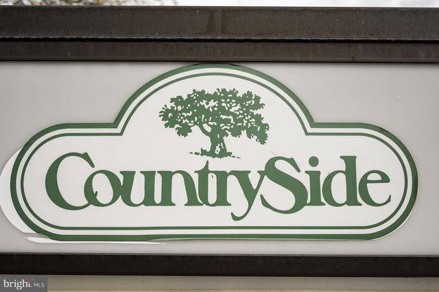 5 DUDLEY CT, Sterling, VA 20165