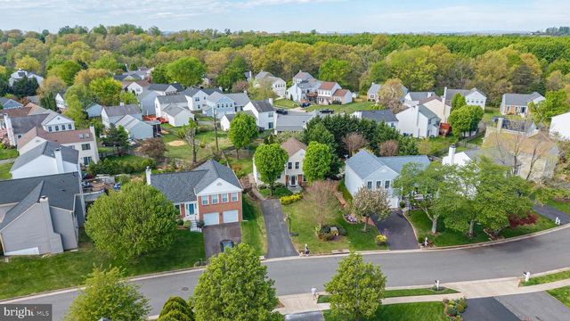5 DUDLEY CT, Sterling, VA 20165