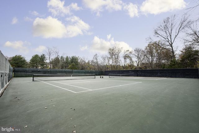 5 DUDLEY CT, Sterling, VA 20165