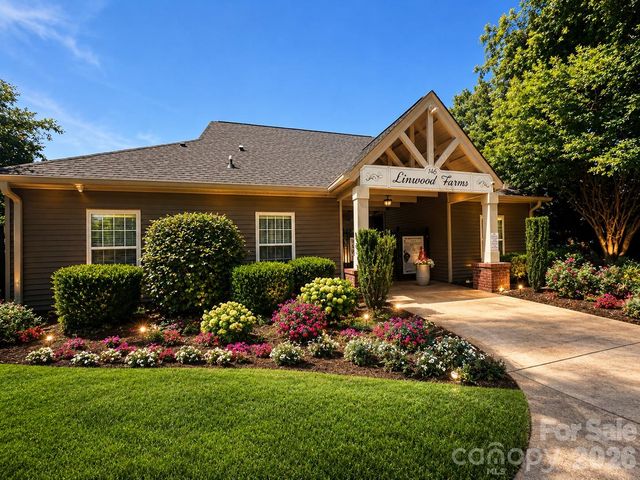 237 Golden Valley Drive, Mooresville, NC 28115