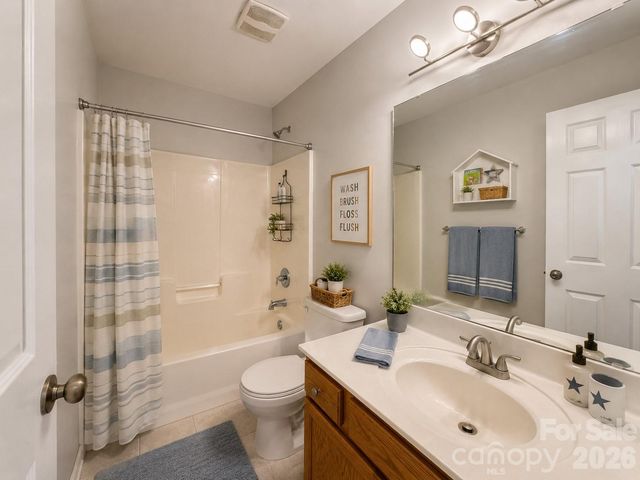 237 Golden Valley Drive, Mooresville, NC 28115
