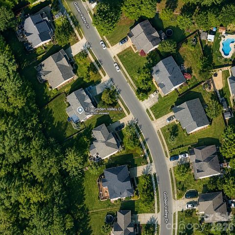 237 Golden Valley Drive, Mooresville, NC 28115