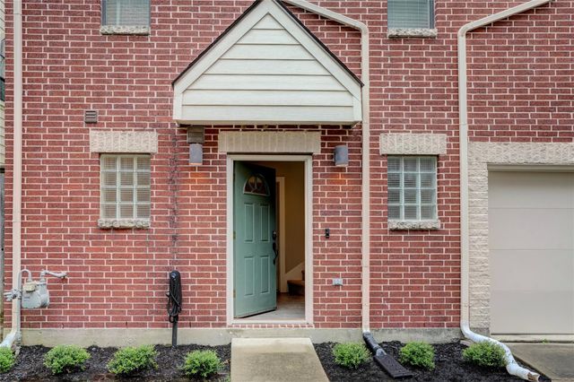 5911 Petty Street, Houston, TX 77007