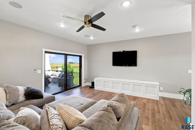 2655 Park Pl Place, Tea, SD 57064