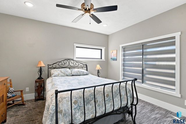 2655 Park Pl Place, Tea, SD 57064