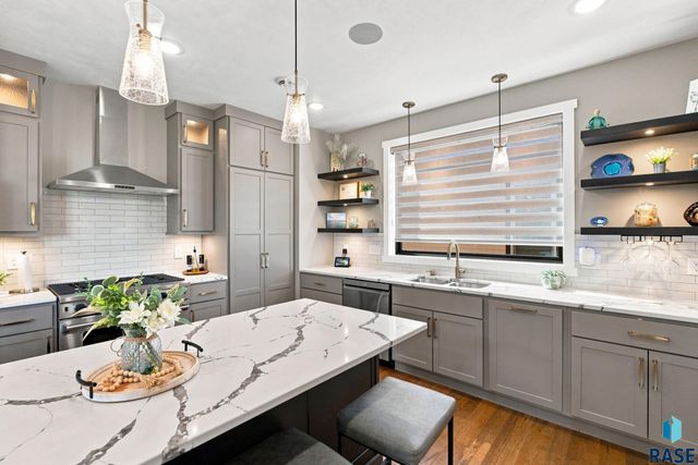 2655 Park Pl Place, Tea, SD 57064